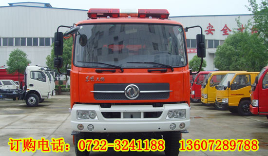 東風(fēng)天錦四驅(qū)森林消防車